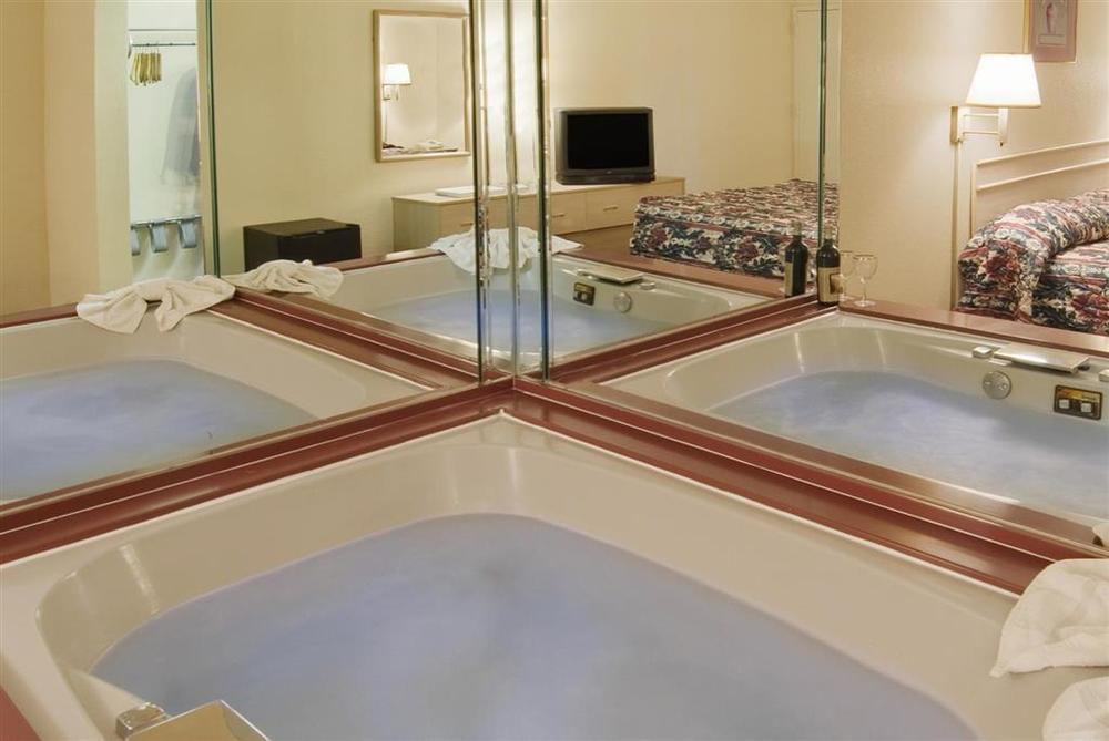Econo Lodge Gainesville Quarto foto